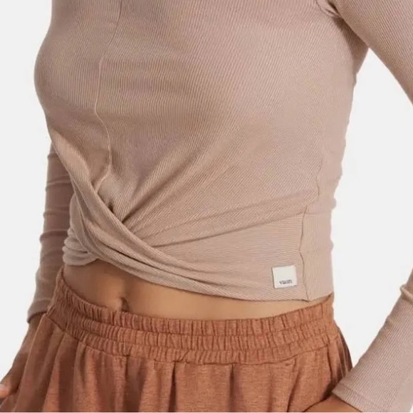 Vuori Tops - Vuori Long Sleeve Cove Twist Tee